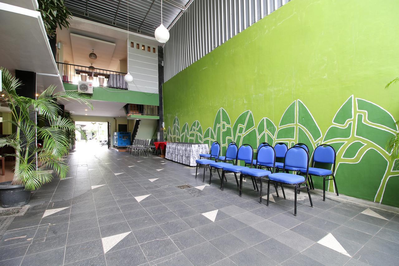 Reddoorz Plus @ Taman Siswa 2 Yogyakarta Exteriör bild